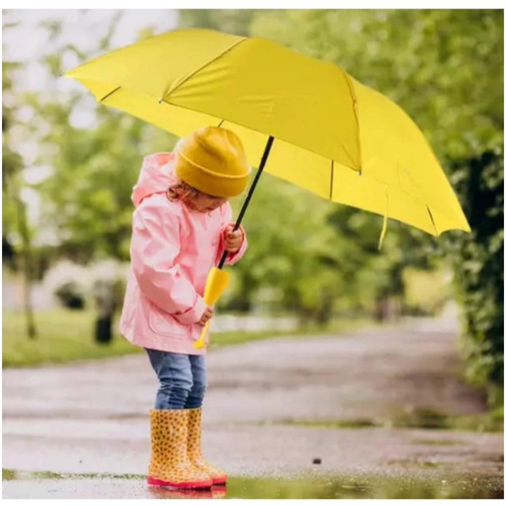 Banana Umbrella €“ Compact Foldable Umbrella with Banana-Shaped Case (Color: Assorted )