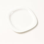 Set of lightweight break-resistant plastic square plates in white