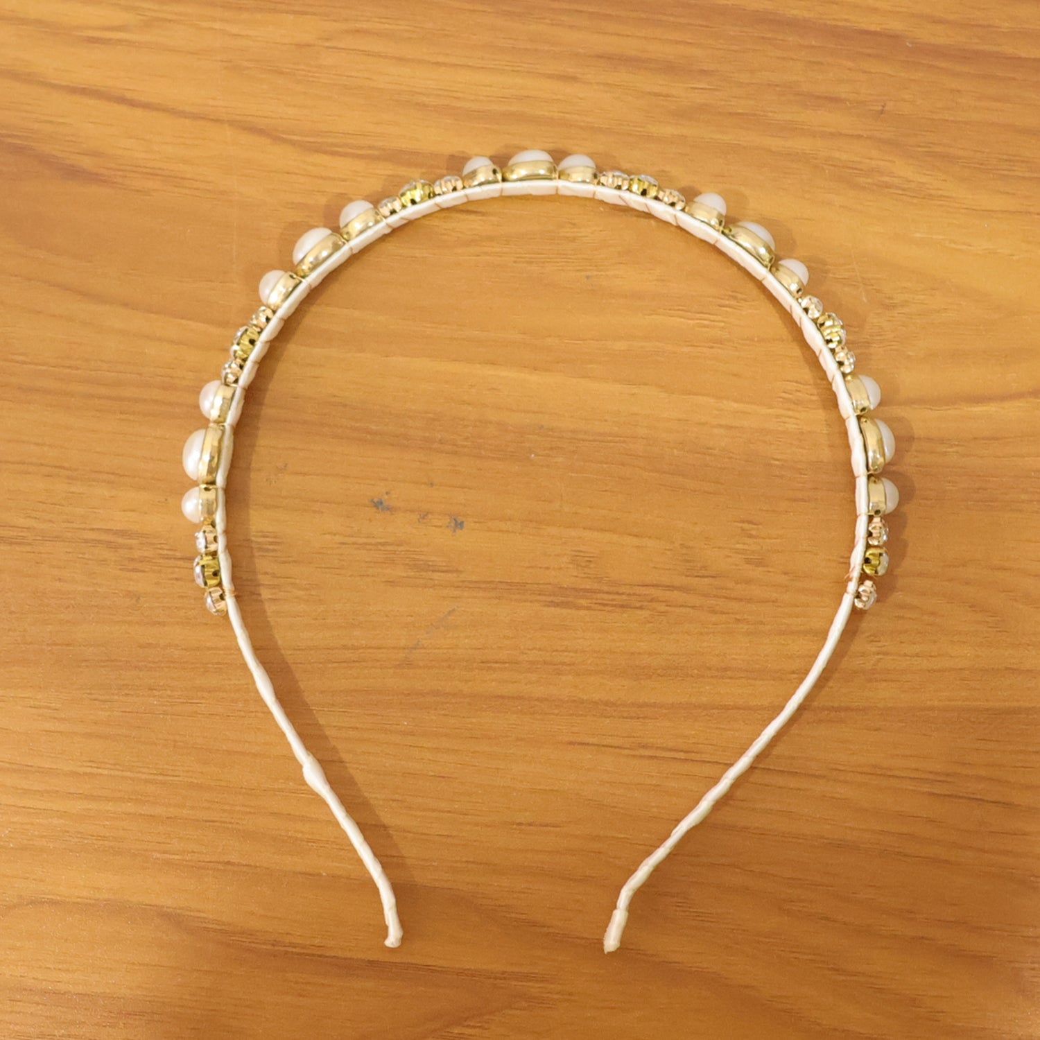 Premium Pearl  Crystal Embellished Hair Band (1 Pc)