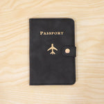 Travel document holder ideal for daily use