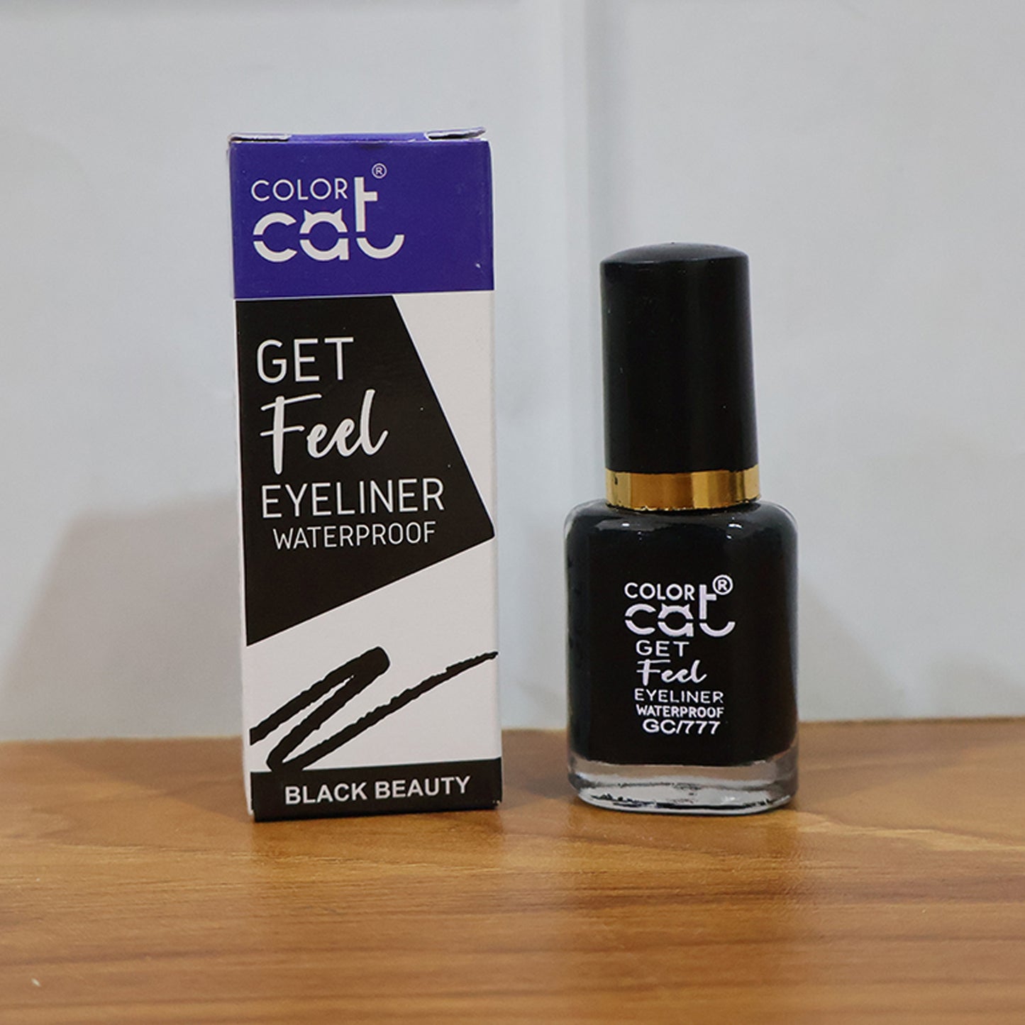 Premium Color Cat Get Feel Waterproof Eyeliner (8 Ml  1 Pc)