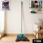 Close-up of twist mop cotton yarn floor cleaning head