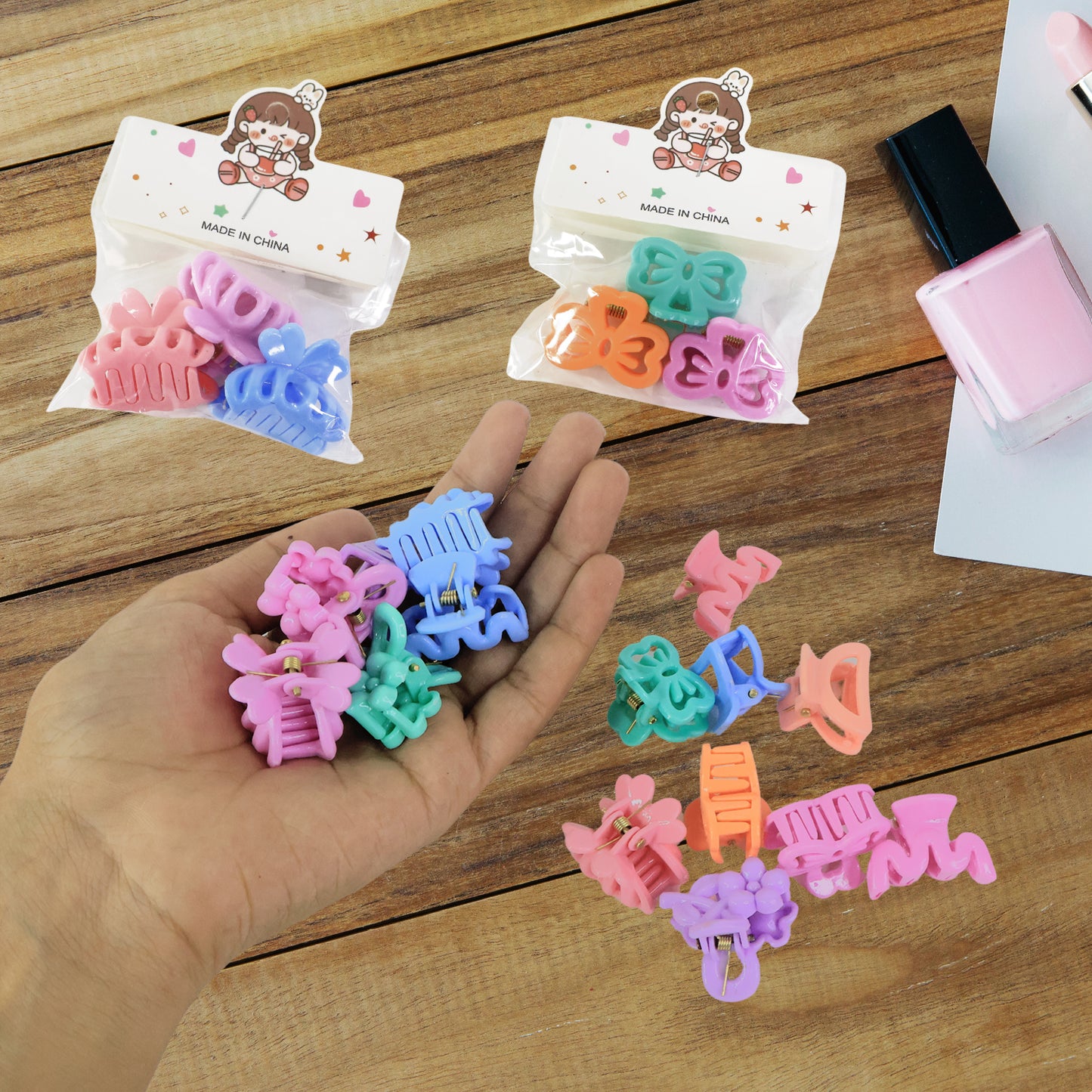 Plastic Small Hair Clips For Girls Kids Hair Accessories (3 Pcs Set  Mix Color  Design)