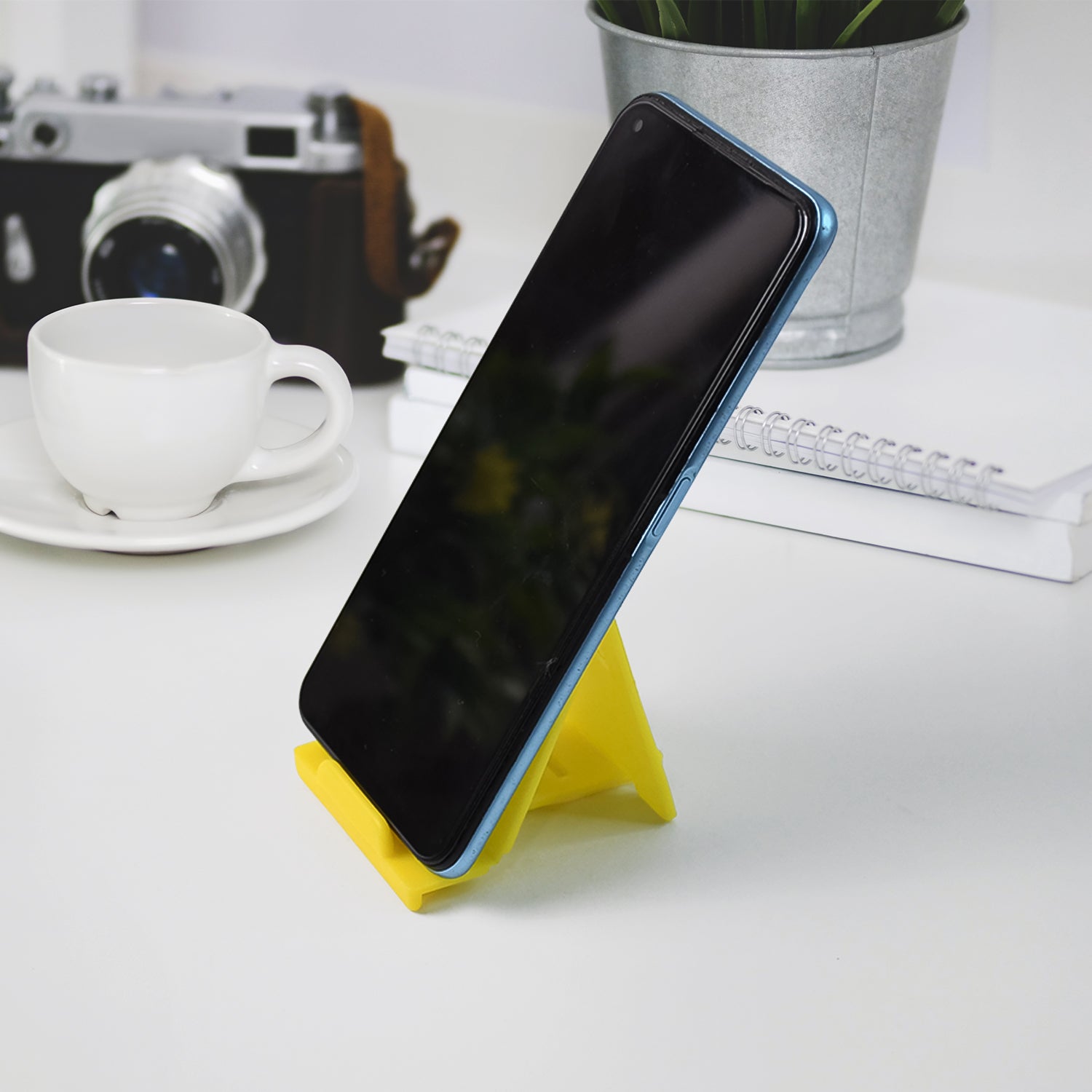 Adjustable Foldable Plastic Mobile Phone Stand (1 Pc  Mix Color)