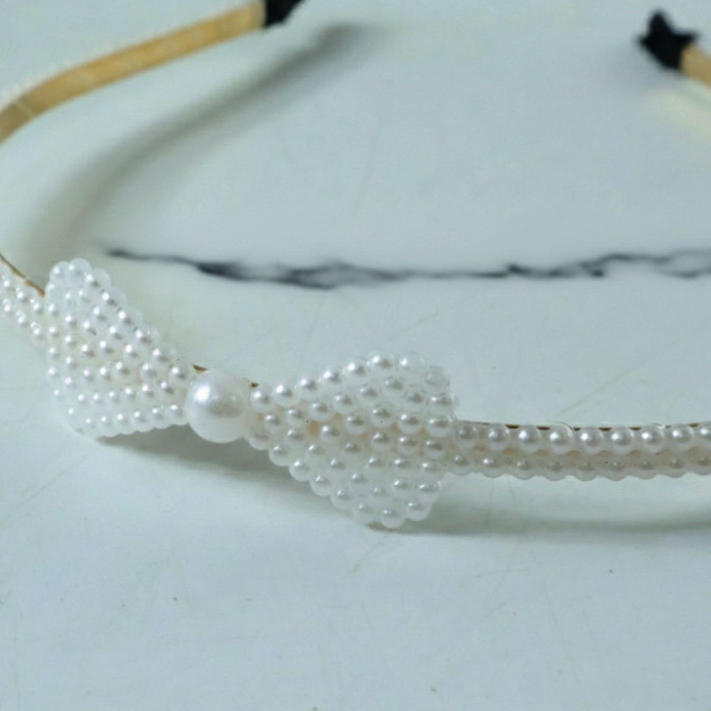 Elegant Pearl Beaded Slim Metal Hair Band (1 Pc)